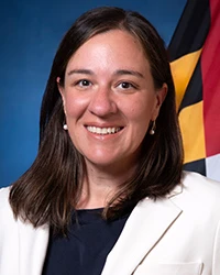 Headshot of Betsy Fox Tolentino
