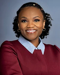 Headshot of Tiana Davis.