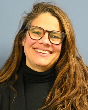 ​Nel Andrews - Executive Director of Programming (headshot)