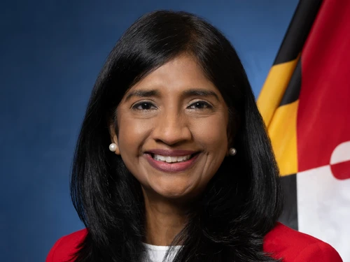 Lieutenant Governor Aruna Miller Portrait