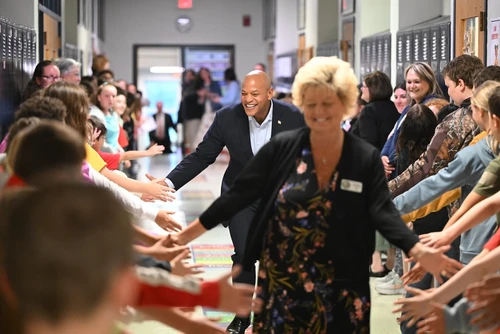 Mayor Hamilton and Governor Moore in elementary school